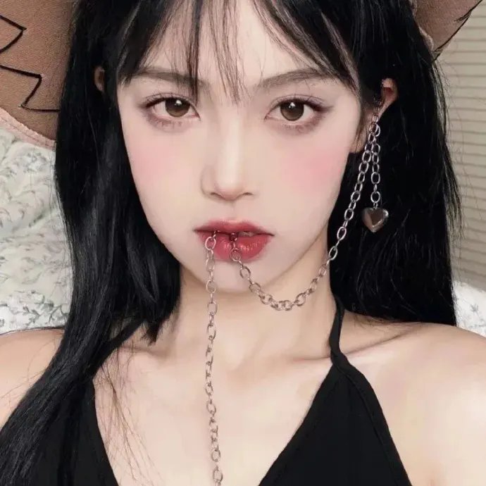 艾德与他的亡母